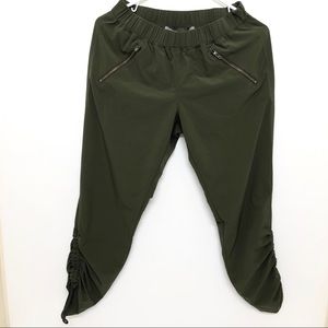 Athleta Olive Green Aspire Ankle Pants size 4